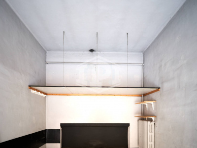 Box auto in Via San Secondo (TO)