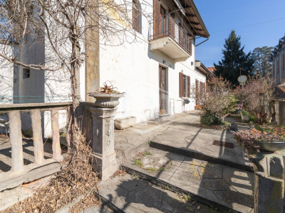 Casa indipendente con terreno in Corso Moncalieri (TO)
