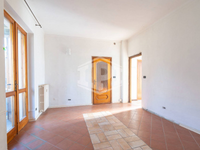 Casa indipendente con terreno in Corso Moncalieri (TO)