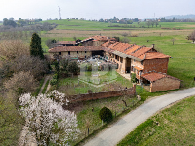 Cascinale con terreno in Strada della Moglia, Chieri (TO)