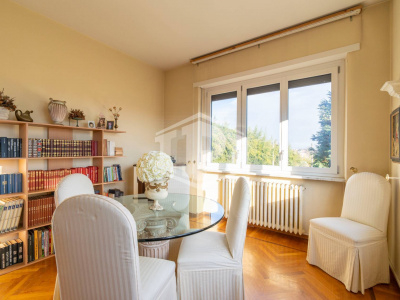 Porzione di bifamiliare con giardino in Via Bessaneisa, Rivoli (TO)