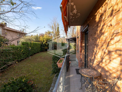 Porzione di bifamiliare con giardino in Via Bessaneisa, Rivoli (TO)