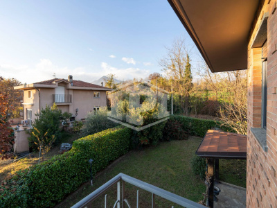 Appartamento con giardino in Via Bessaneisa, Rivoli (TO)