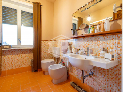 Appartamento con giardino in Via Bessaneisa, Rivoli (TO)