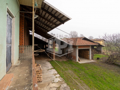 Cascinale con terreno in Loc. Vastalla, Ciriè (TO)