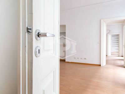 Appartamento con terrazzo in Via Prati (TO)