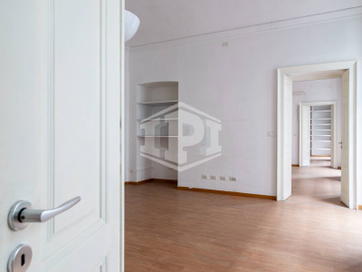 Appartamento con terrazzo in Via Prati (TO)