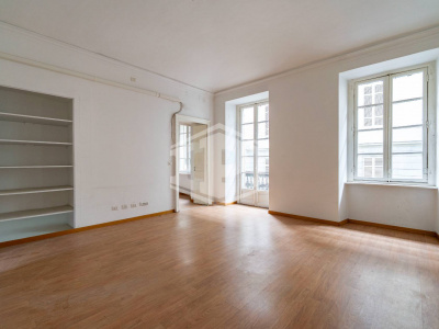 Appartamento con terrazzo in Via Prati (TO)