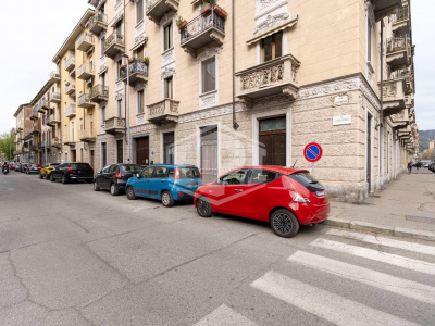 Quadrilocale in Via Andorno (TO)