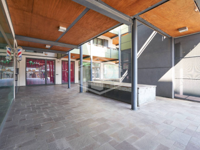 Negozio in Via Mazzini, Valperga (TO)