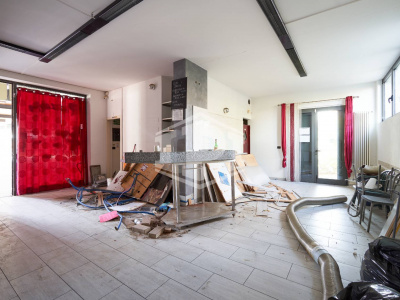 Negozio in Via Mazzini, Valperga (TO)