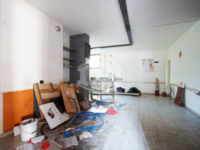 Negozio in Via Mazzini, Valperga (TO)