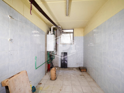 Negozio in Via Mazzini, Valperga (TO)