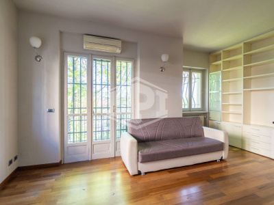 Bilocale in Via Sismonda (TO)