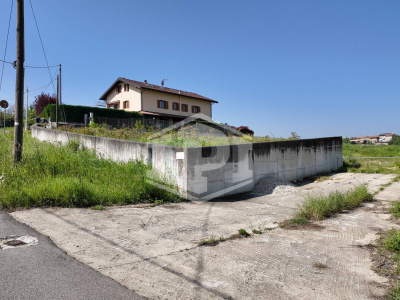 Terreno edificabile in Strada Traniera, Costigliole d'Asti (AT)