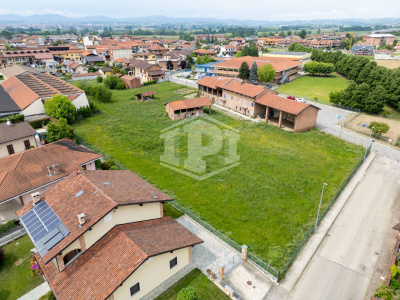 Rustico con terreno in Via San Giovanni, Riva presso Chieri (TO)