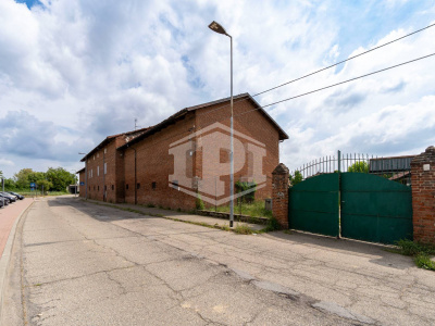 Rustico con terreno in Via San Giovanni, Riva presso Chieri (TO)