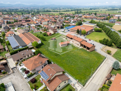 Rustico con terreno in Via San Giovanni, Riva presso Chieri (TO)
