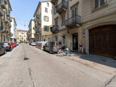 Trilocale in Via Lombroso (TO)