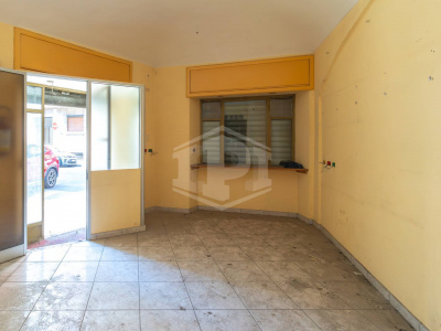 Negozio in Via Maria Ausiliatrice (TO)