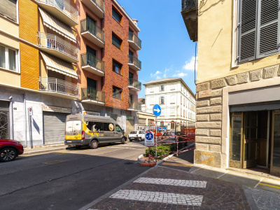 Negozio in Via Maria Ausiliatrice (TO)