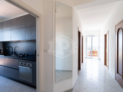 Trilocale con terrazzo in Via Dante, Ciriè (TO)