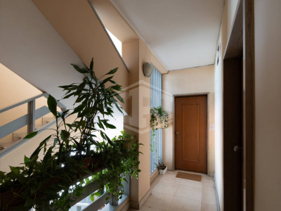 Trilocale con terrazzo in Via Dante, Ciriè (TO)