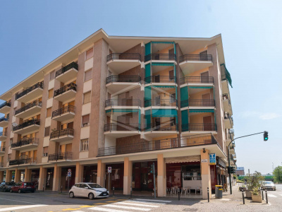 Trilocale in Via Volturno, Cascine Vica - Rivoli (TO)