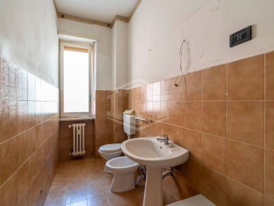 Trilocale in Via Volturno, Cascine Vica - Rivoli (TO)