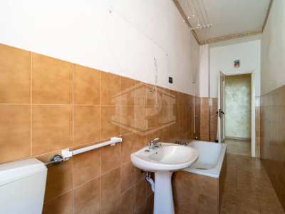 Trilocale in Via Volturno, Cascine Vica - Rivoli (TO)