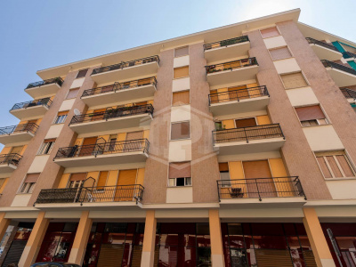 Trilocale in Via Volturno, Cascine Vica - Rivoli (TO)