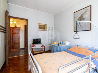Quadrilocale con terrazzo in Via Ventimiglia (TO)