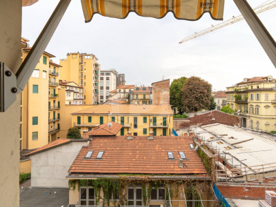 Pentalocale in Via Cavour, Torino (TO)