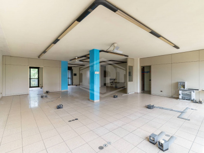 Ufficio trasformabile in appartamento in Via Gallo Pecca, Rivarolo Canavese (TO)