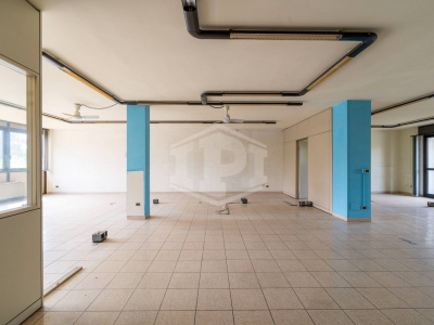 Ufficio trasformabile in appartamento in Via Gallo Pecca, Rivarolo Canavese (TO)