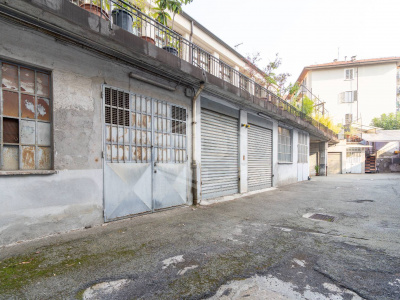 Magazzino in Corso San Maurizio, Torino (TO)