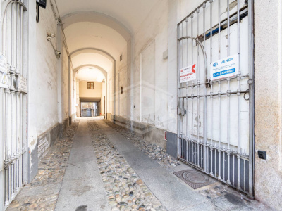 Magazzino in Corso San Maurizio, Torino (TO)