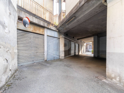 Magazzino in Corso San Maurizio, Torino (TO)