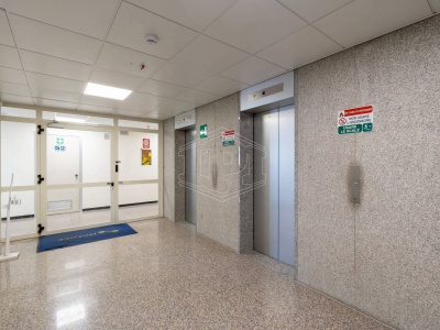 Prestigioso immobile direzionale in Strada del Lionetto 6 - Torino (TO)