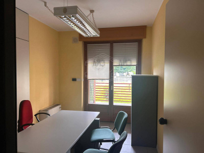 Ufficio in Piazza Solferino 15 - Pinerolo (TO)