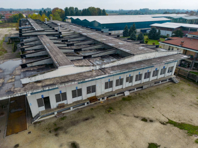 Immobile industriale in Strada Carignano 33 - La Loggia (TO)
