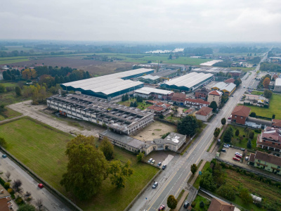 Immobile industriale in Strada Carignano 33 - La Loggia (TO)