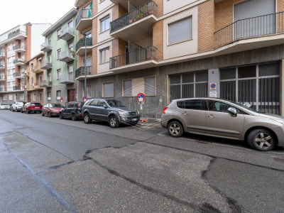 Capannone in via Porpora 29/8 - Torino