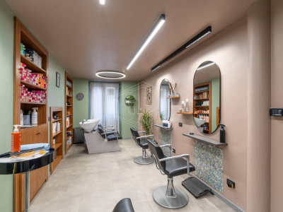 Locale commerciale in Via Magenta 57 - Torino