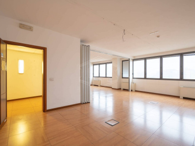 Ufficio direzionale in Via Torino 166 - Collegno (TO)