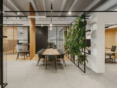 Ufficio direzionale in Via Confienza 10 - Torino