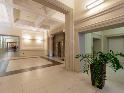 Ufficio direzionale in Via Confienza 10 - Torino