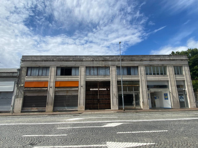 Locale commerciale in Corso Nigra 78 - Ivrea (TO)
