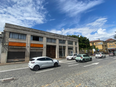 Locale commerciale in Corso Nigra 78 - Ivrea (TO)