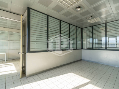 Immobile direzionale in Via Perugia, 56 - Torino